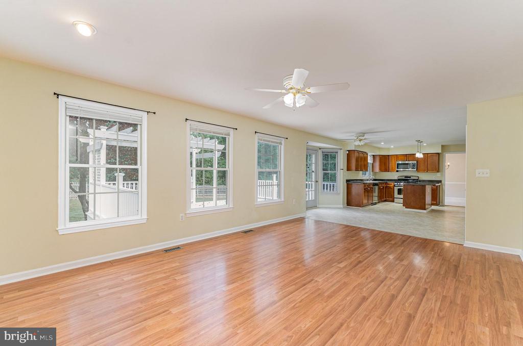 6 Oxen Ct