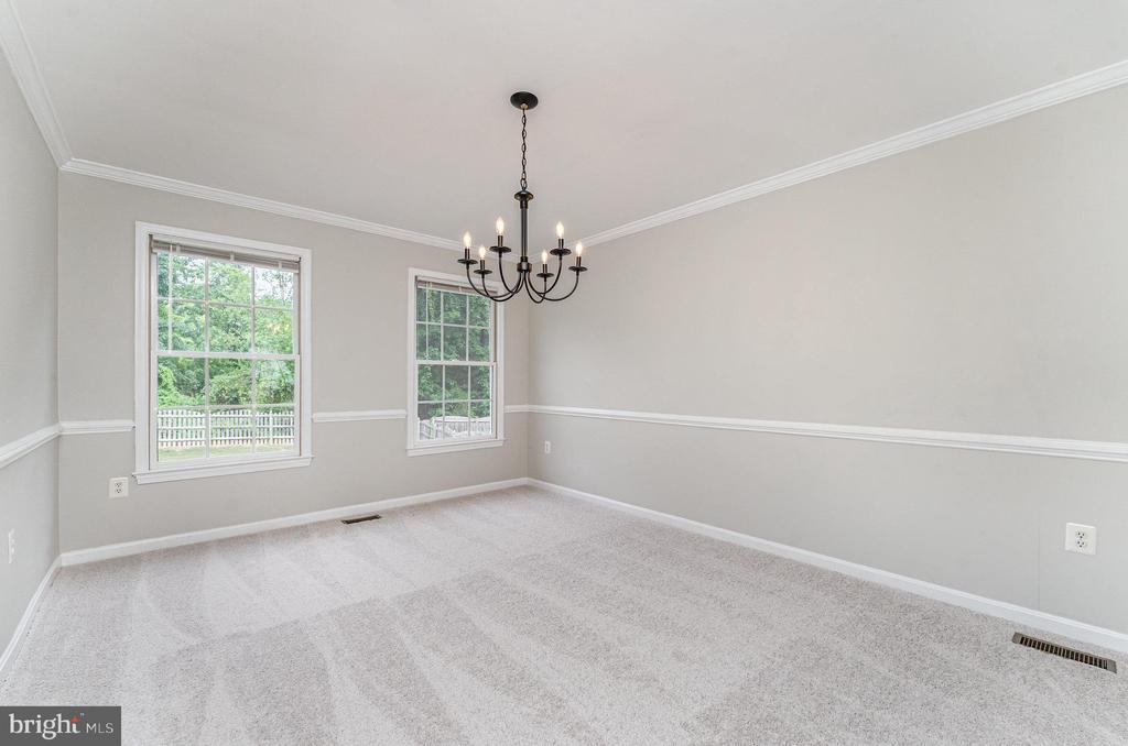 6 Oxen Ct