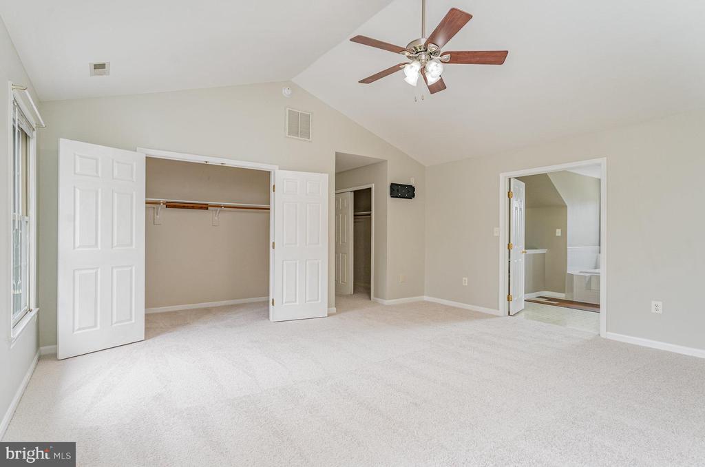 6 Oxen Ct