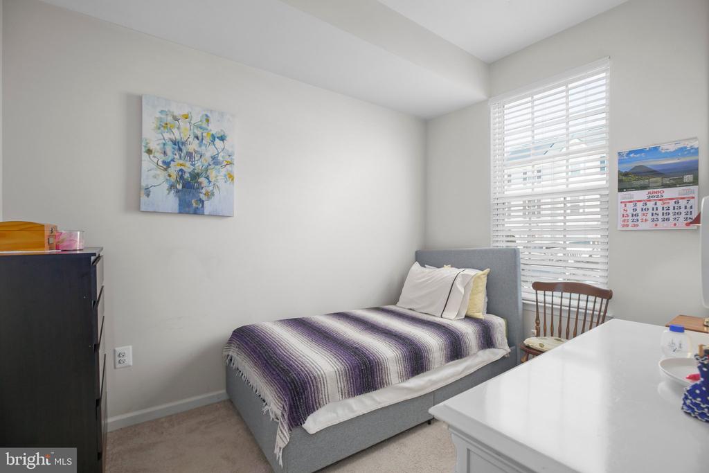 515 ROLLING VALLEY DRIVE