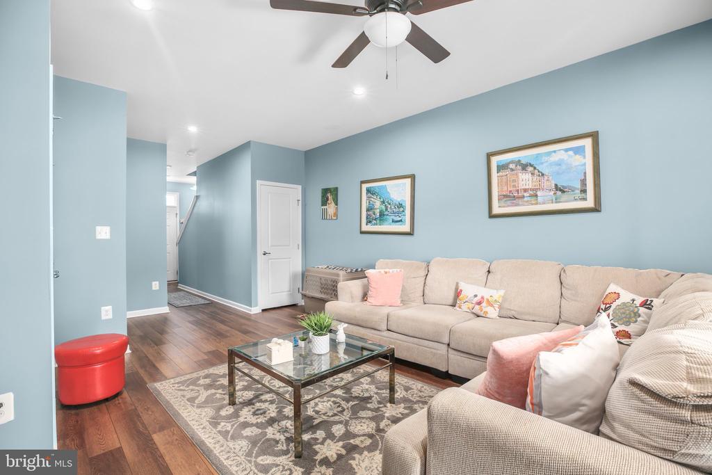 515 ROLLING VALLEY DRIVE
