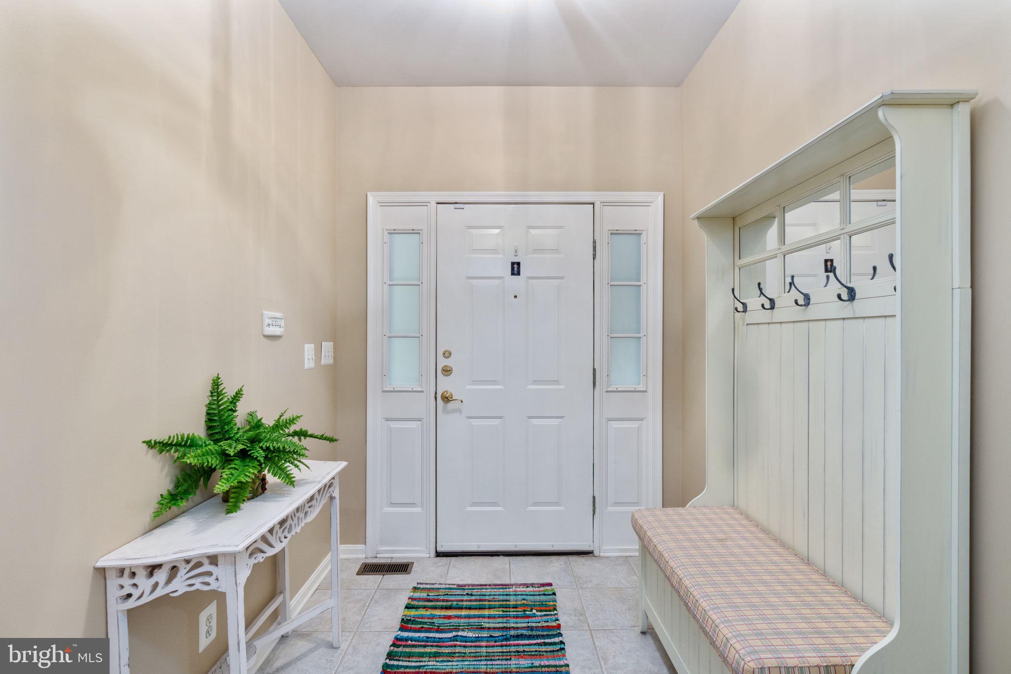 2286 RICHMOND HIGHWAY