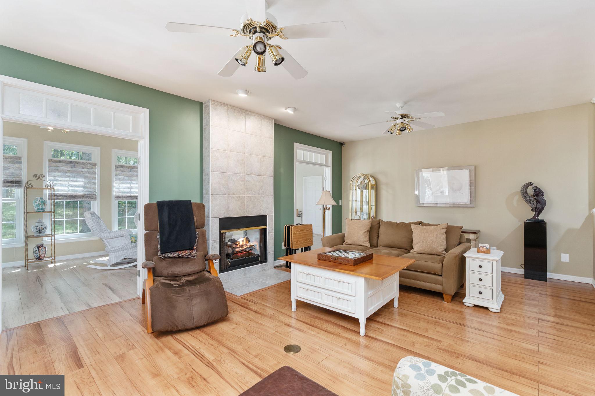 2286 RICHMOND HIGHWAY