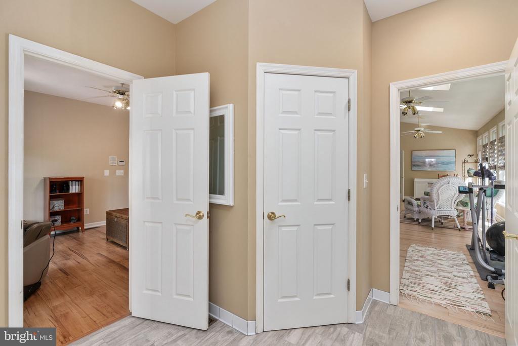 2286 RICHMOND HIGHWAY