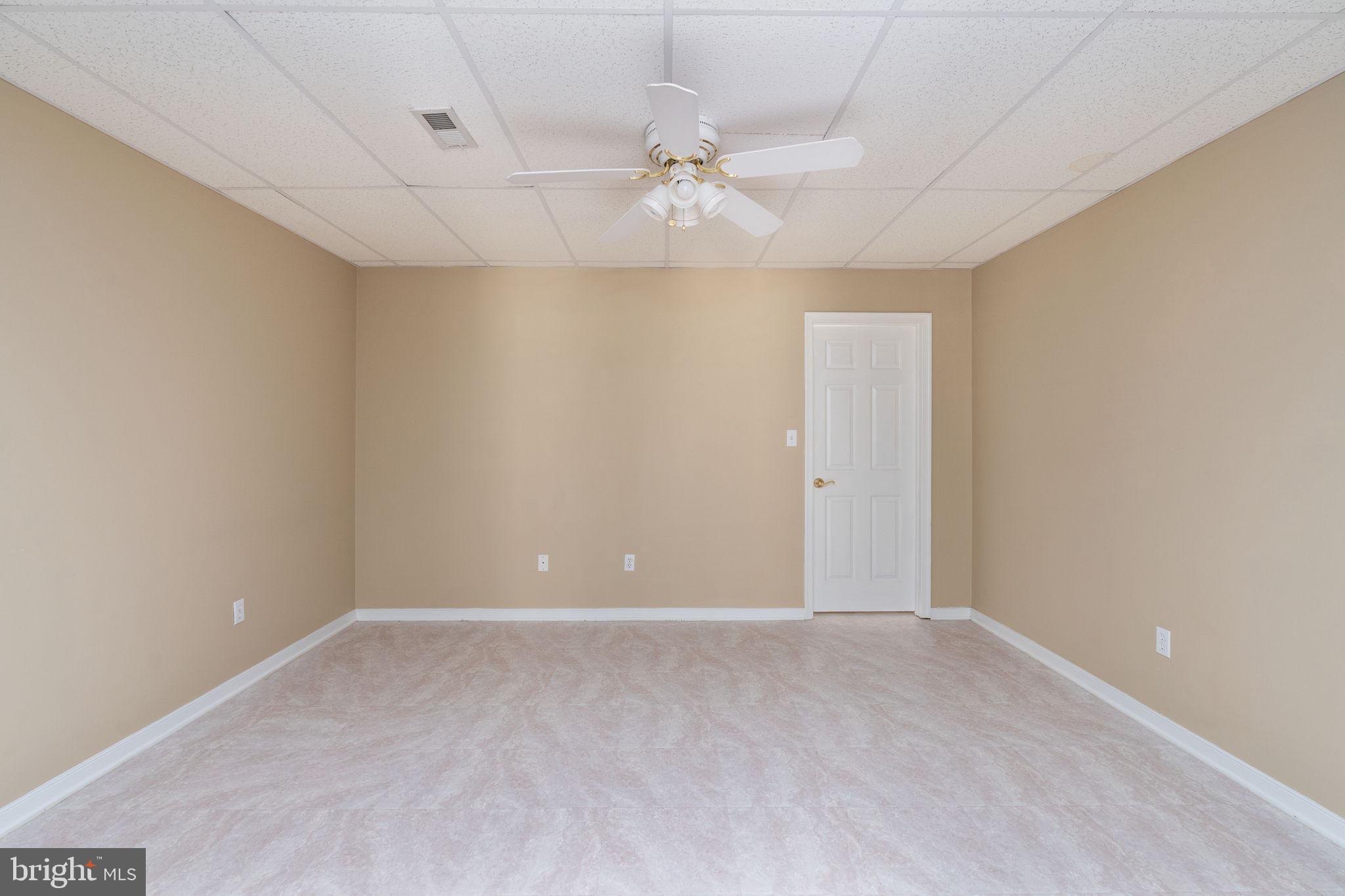 2286 RICHMOND HIGHWAY