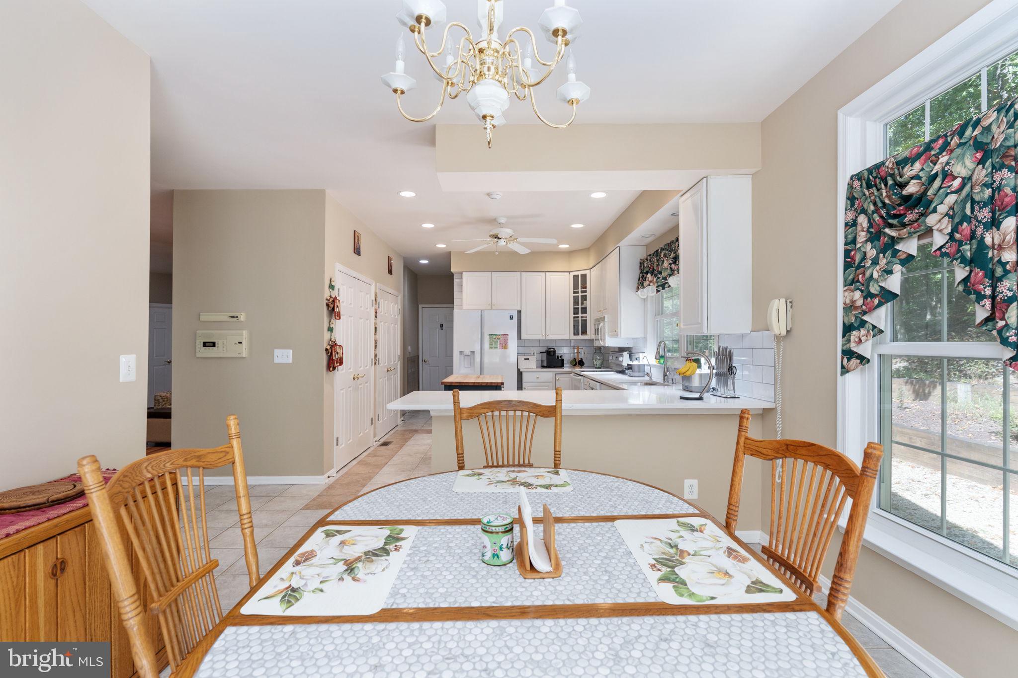 2286 RICHMOND HIGHWAY