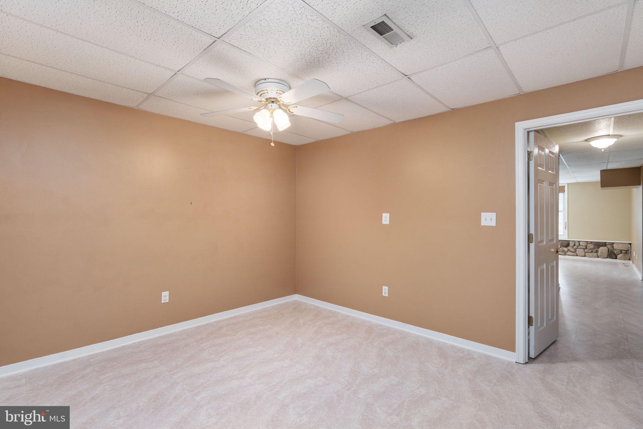 2286 RICHMOND HIGHWAY