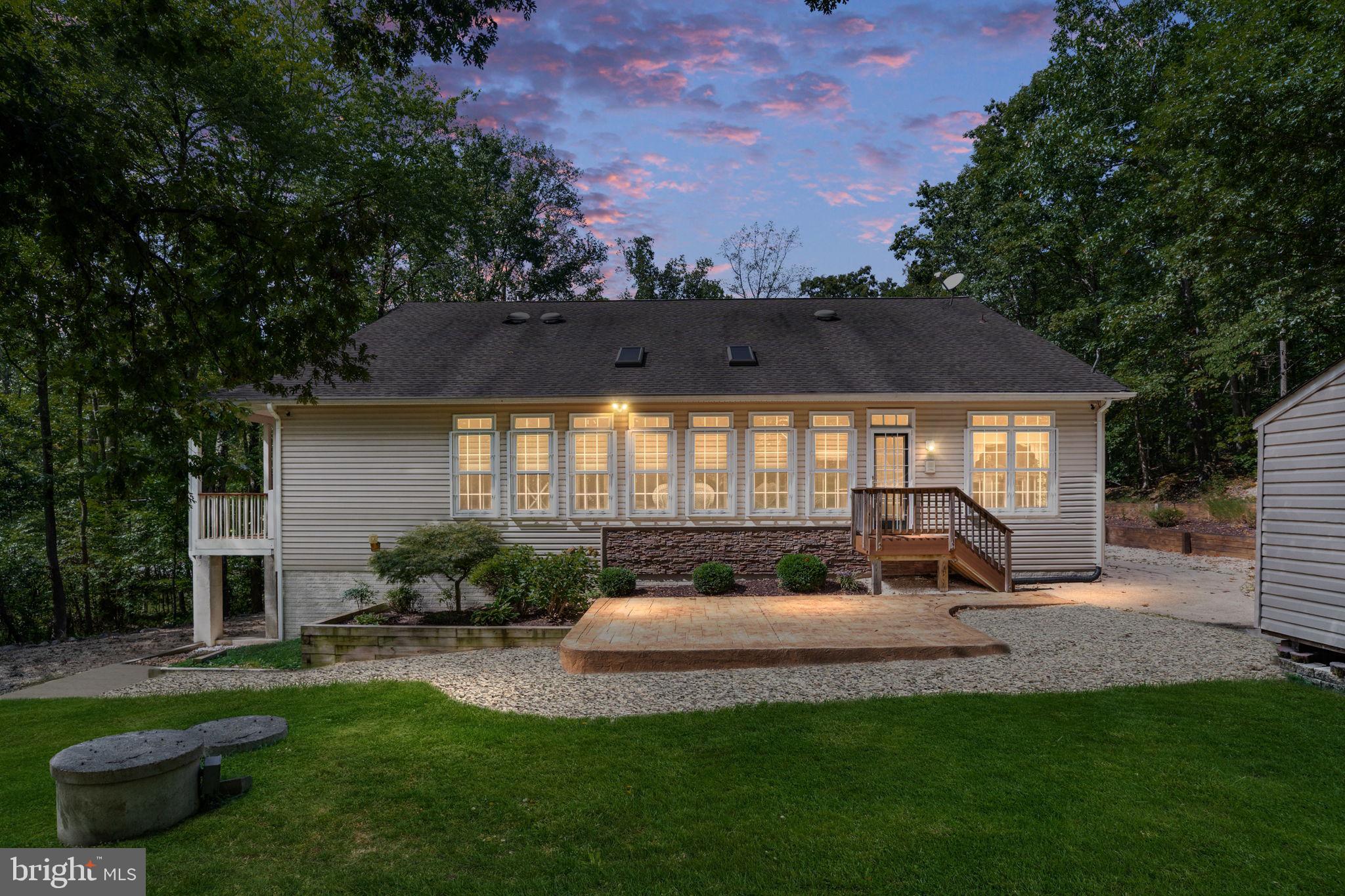 2286 RICHMOND HIGHWAY