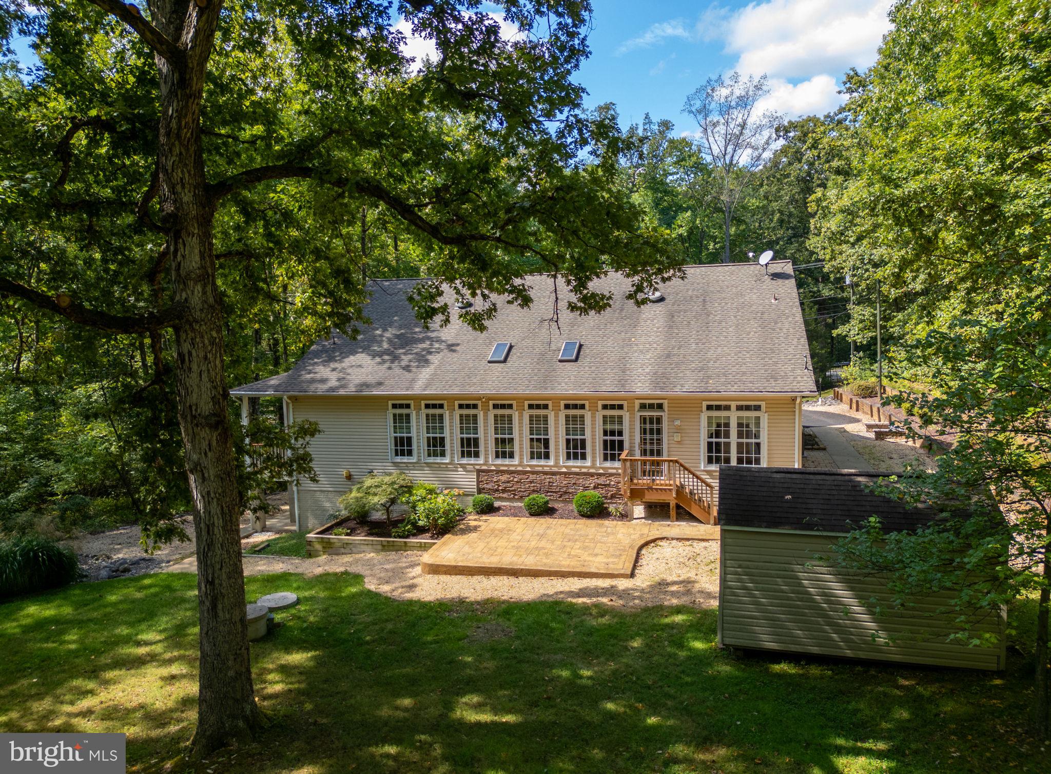 2286 RICHMOND HIGHWAY