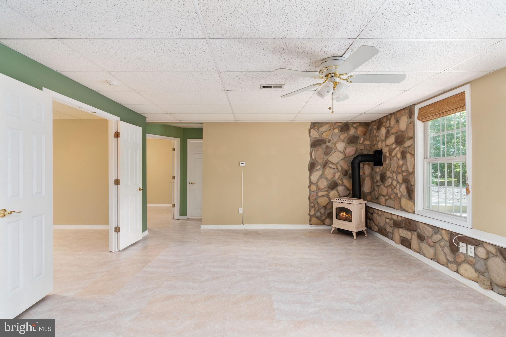 2286 RICHMOND HIGHWAY