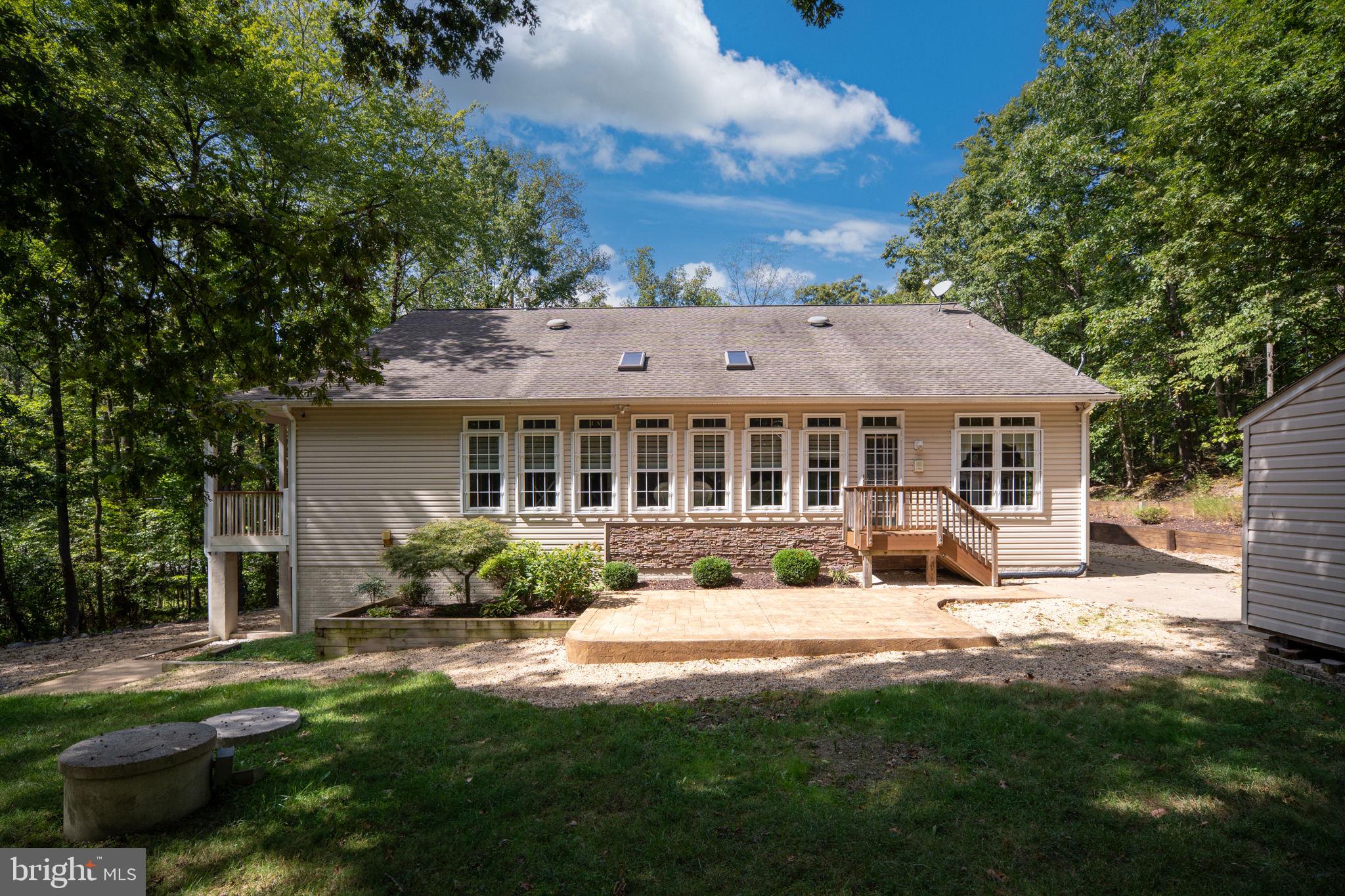 2286 RICHMOND HIGHWAY