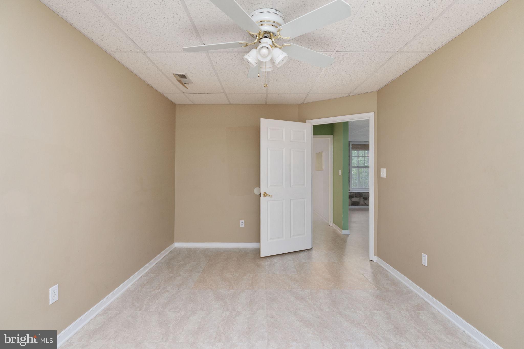 2286 RICHMOND HIGHWAY