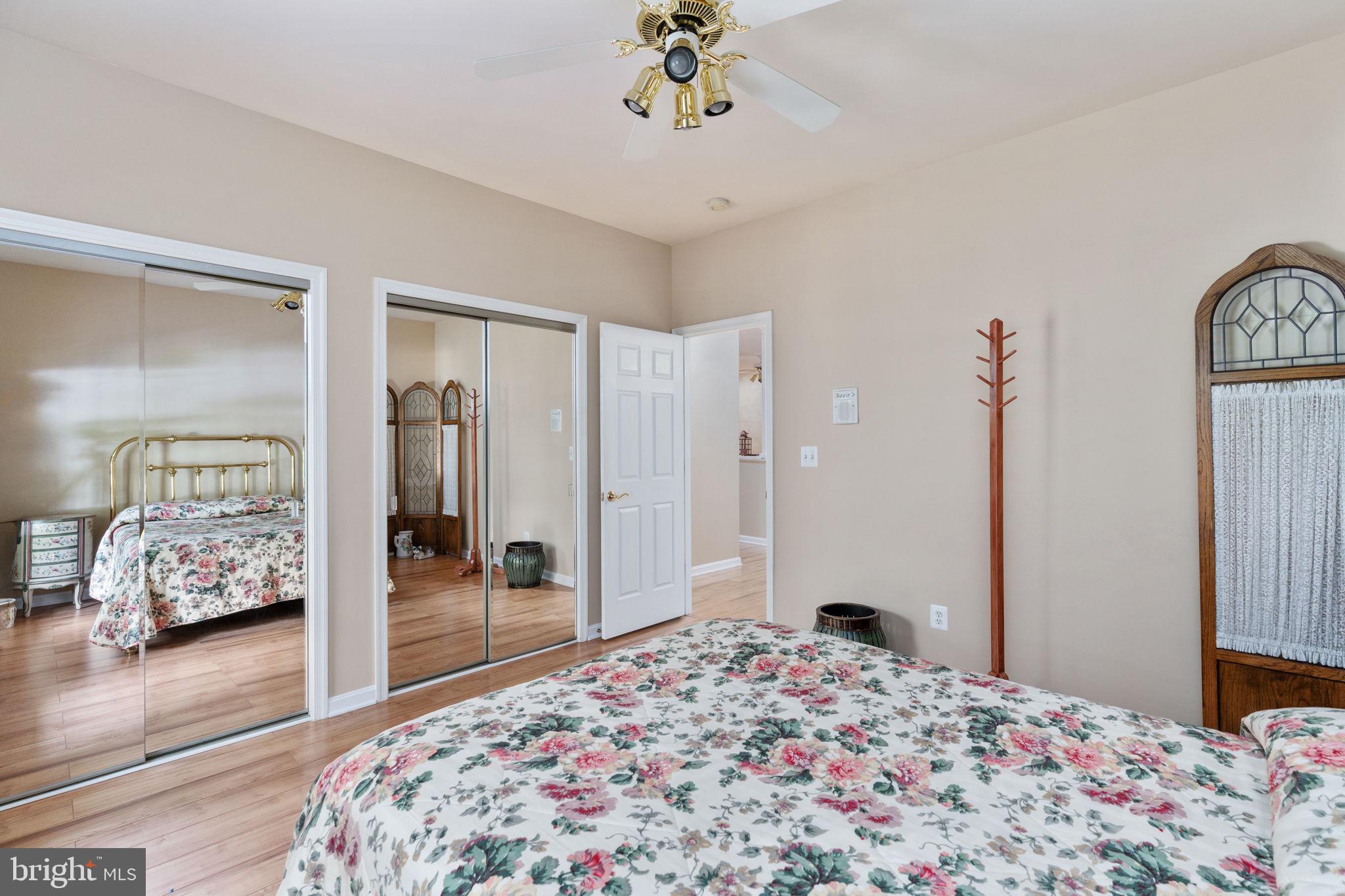 2286 RICHMOND HIGHWAY