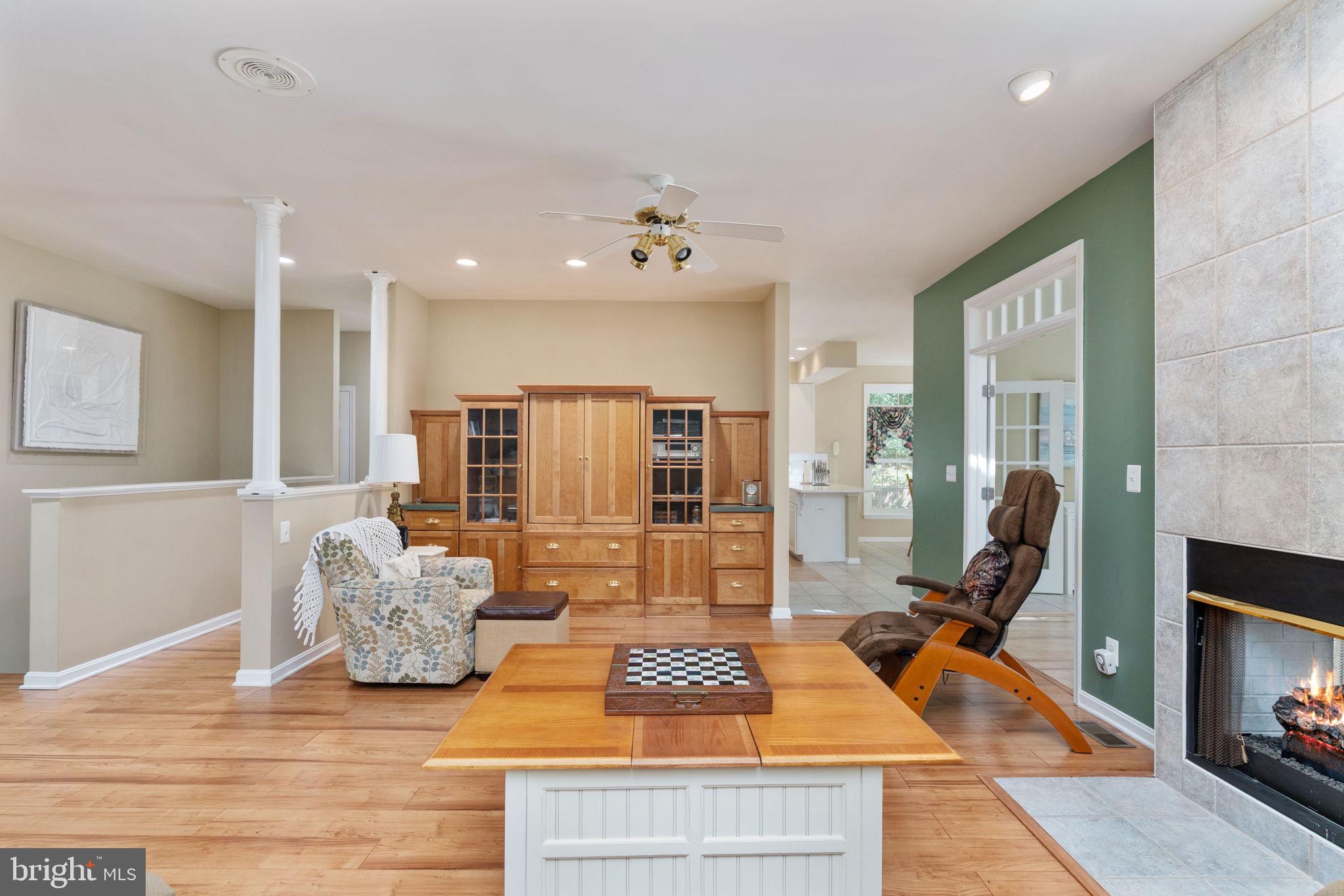 2286 RICHMOND HIGHWAY