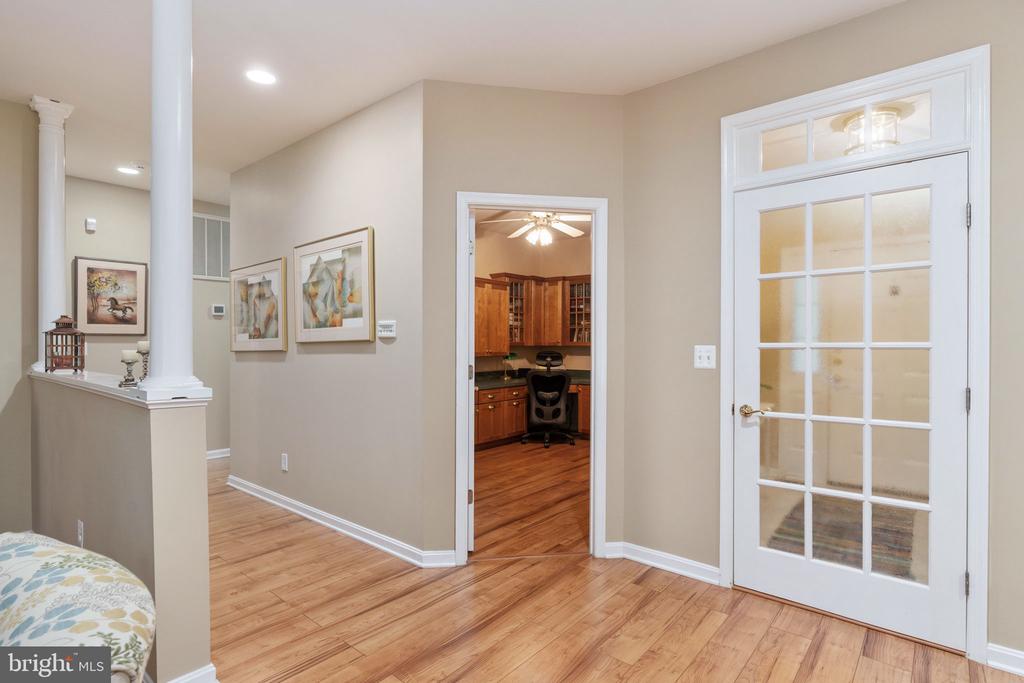 2286 RICHMOND HIGHWAY