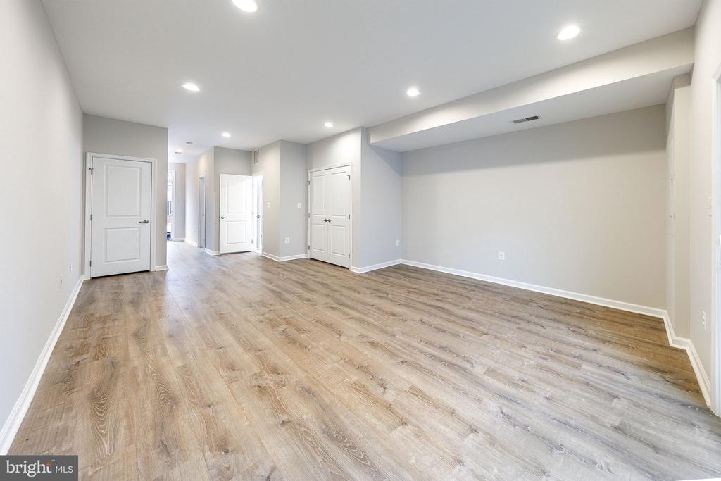 322 ROLLING VALLEY DRIVE