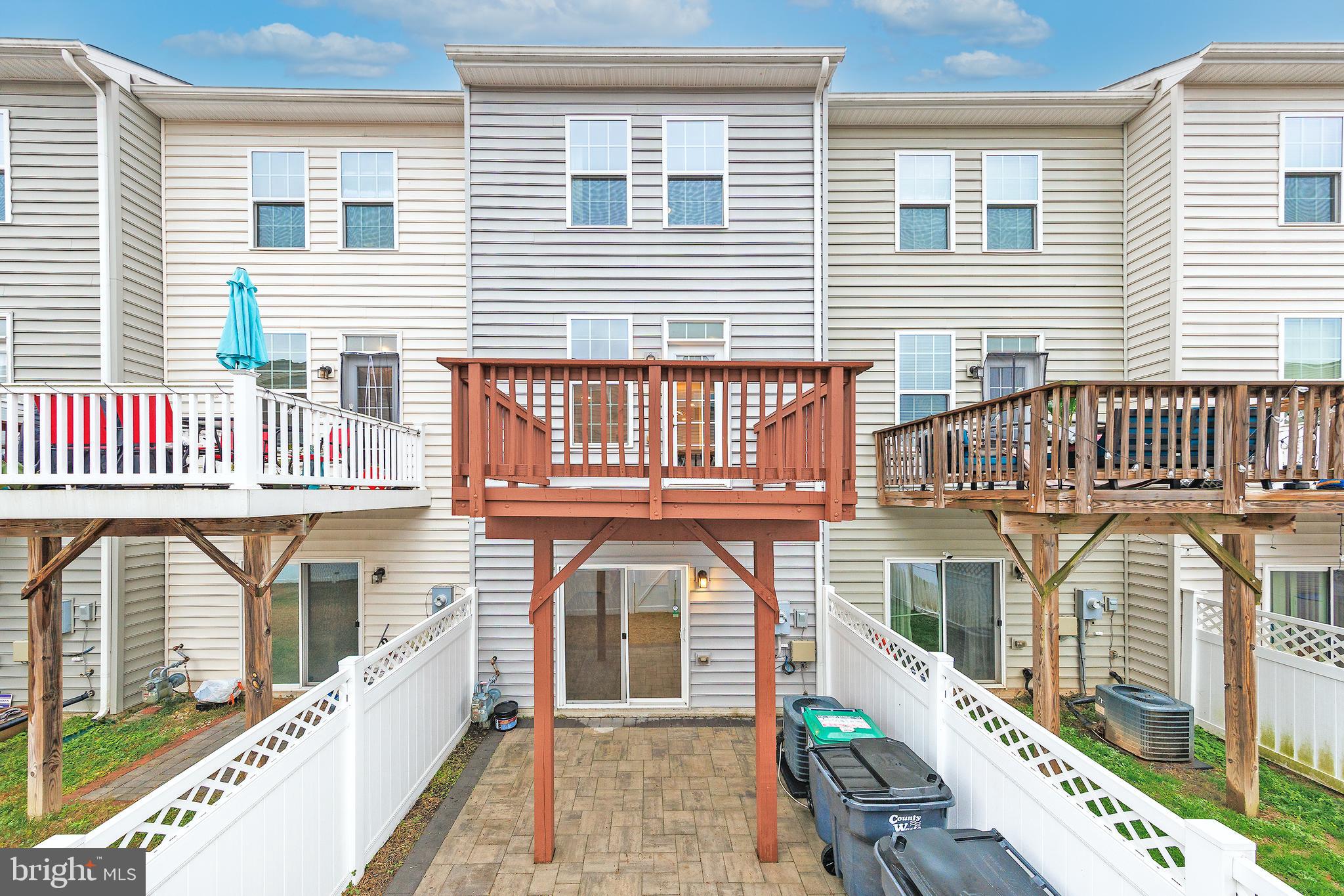 322 ROLLING VALLEY DRIVE