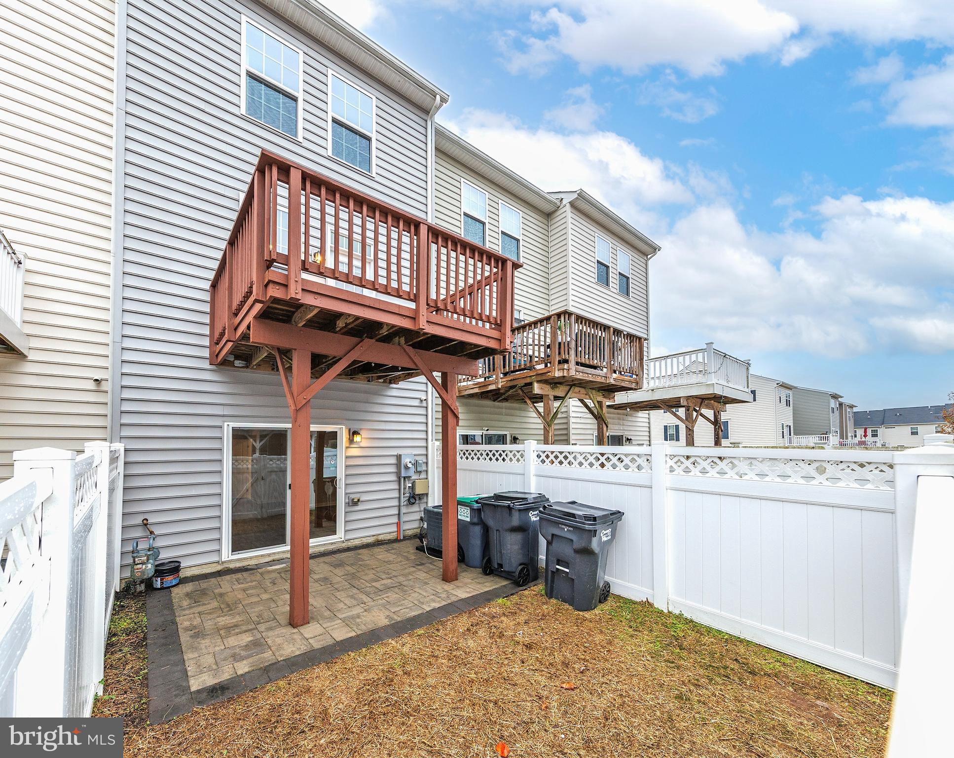 322 ROLLING VALLEY DRIVE