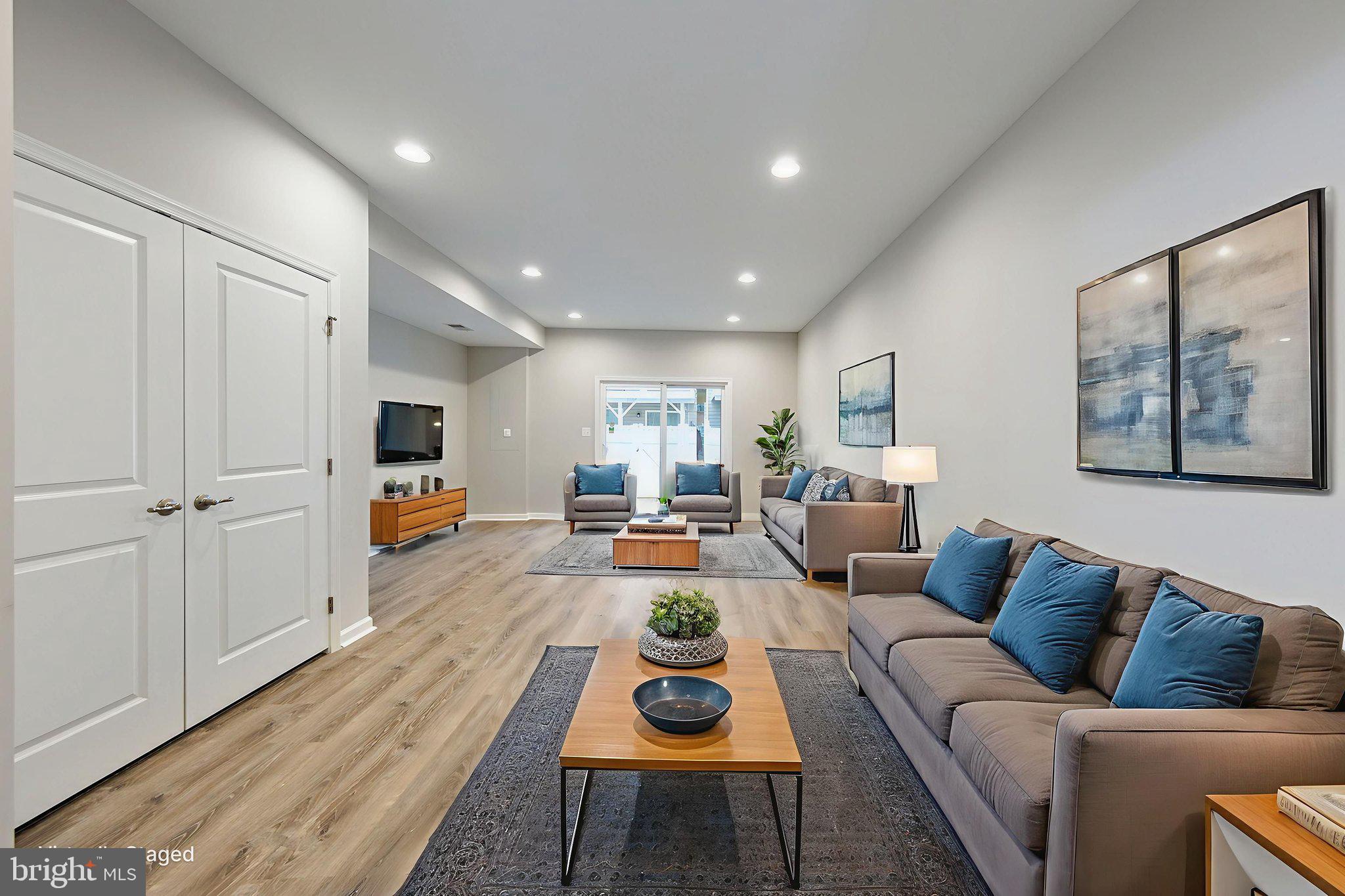 322 ROLLING VALLEY DRIVE