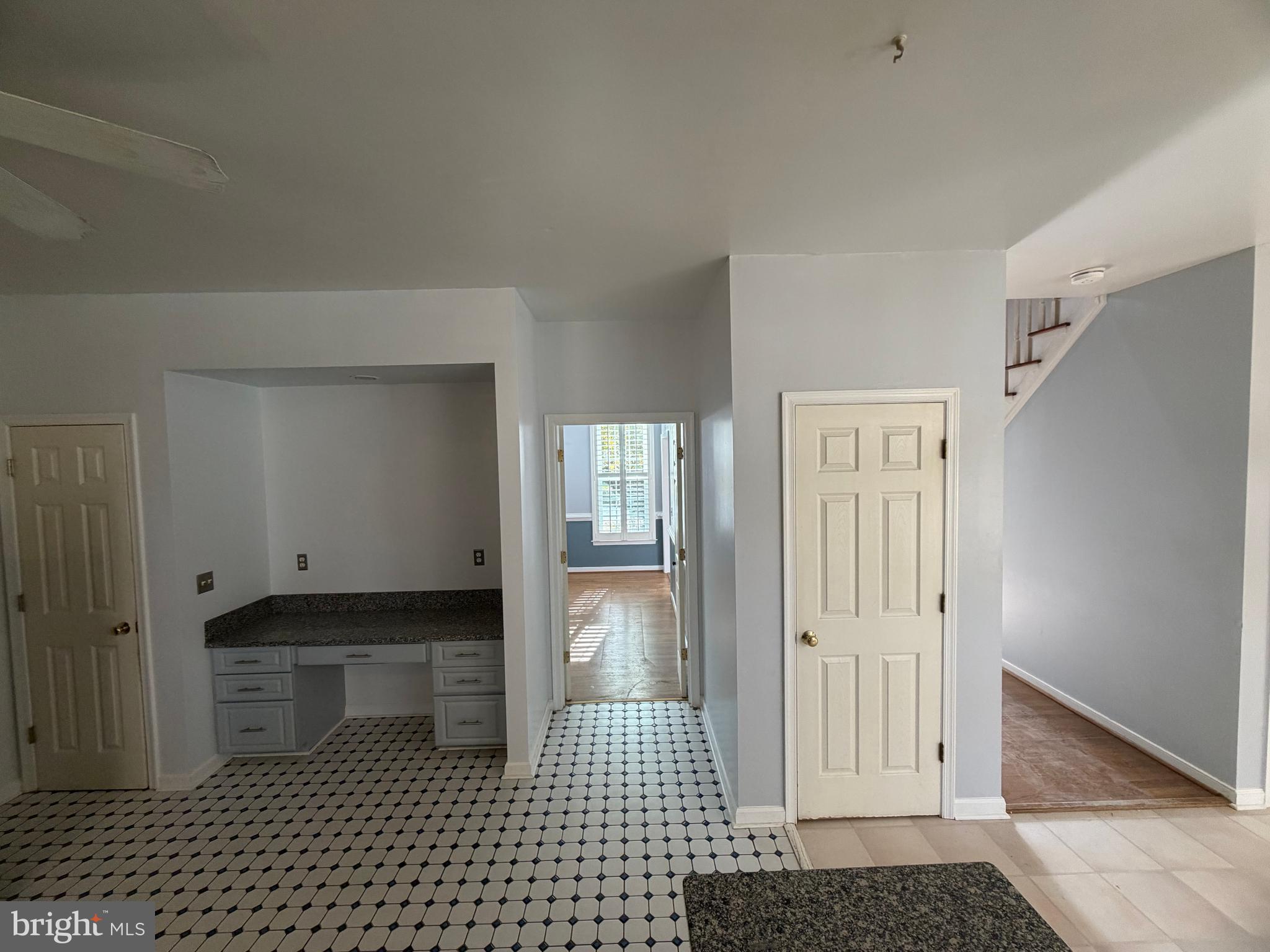 33 BROOKSTONE DRIVE