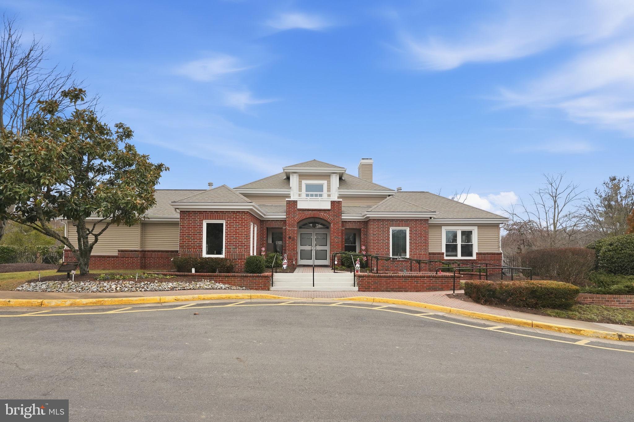 13 NEW BRUNSWICK COURT