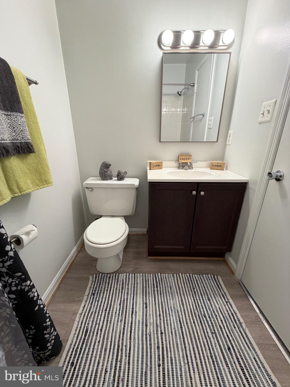 1241 THOMAS JEFFERSON PLACE