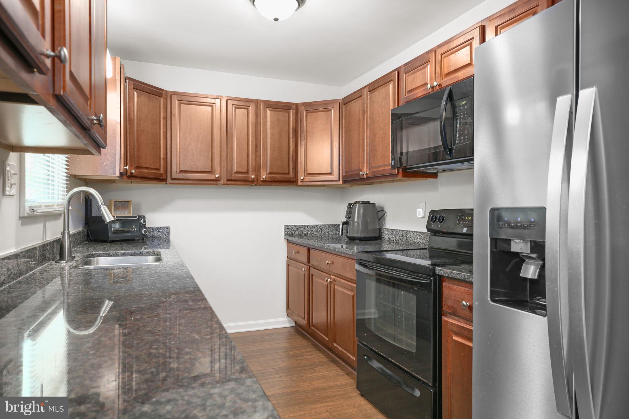 1109 THOMAS JEFFERSON PLACE