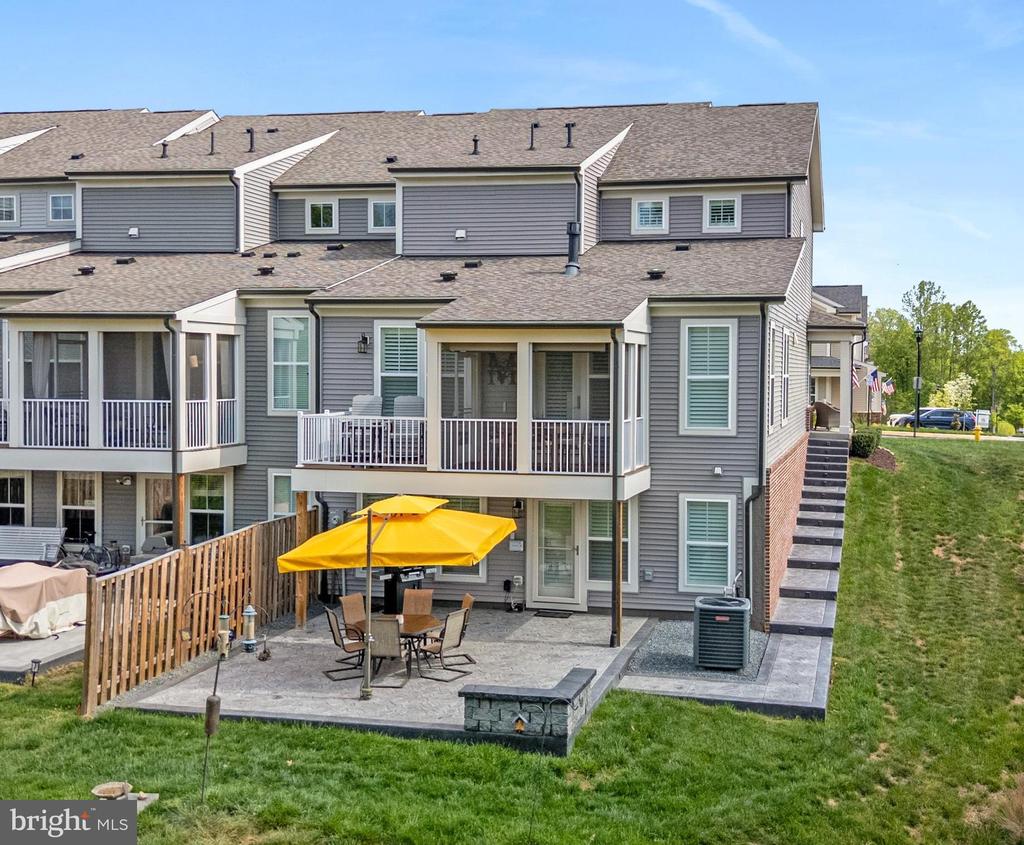 164 MISTFLOWER COURT