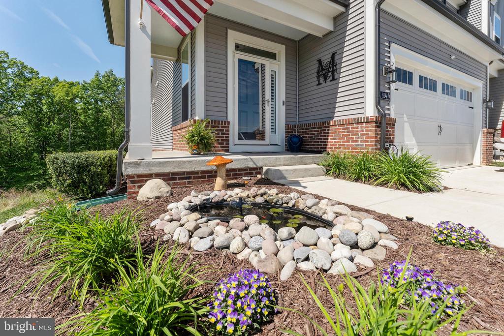 164 MISTFLOWER COURT