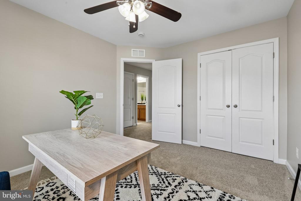 5 COULTER LANE