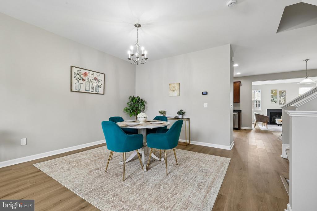 5 COULTER LANE