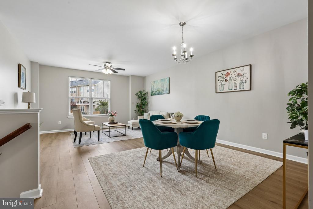 5 COULTER LANE