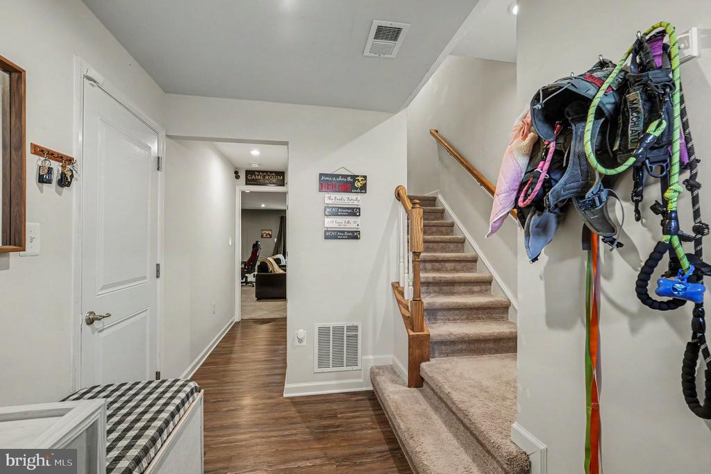 606 LANDING DRIVE