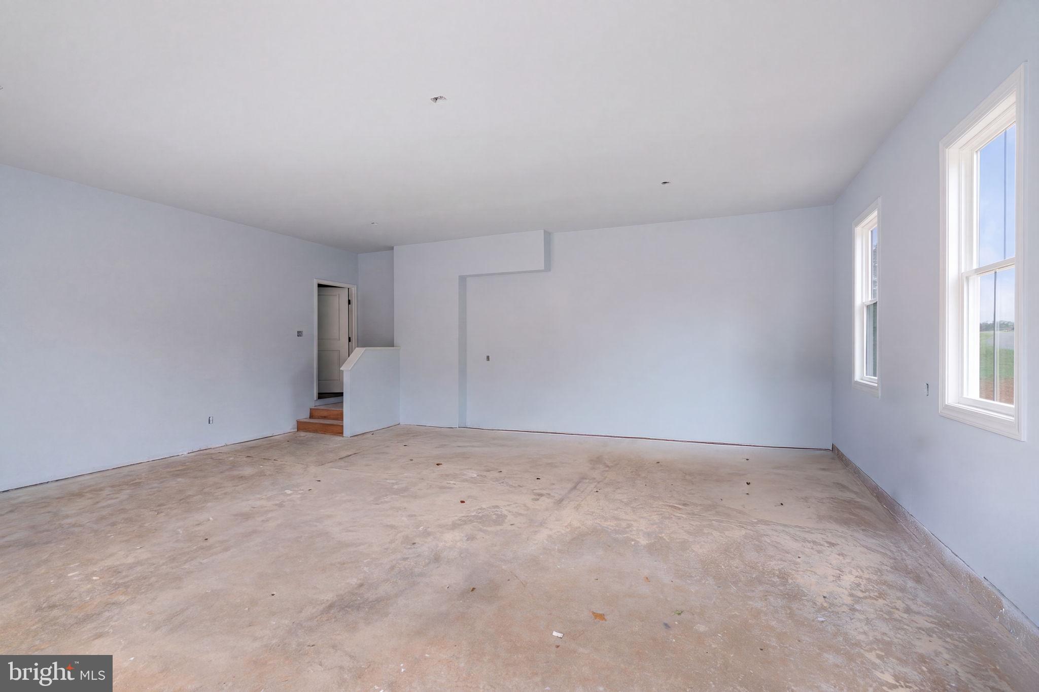 38 DAHLIA LANE