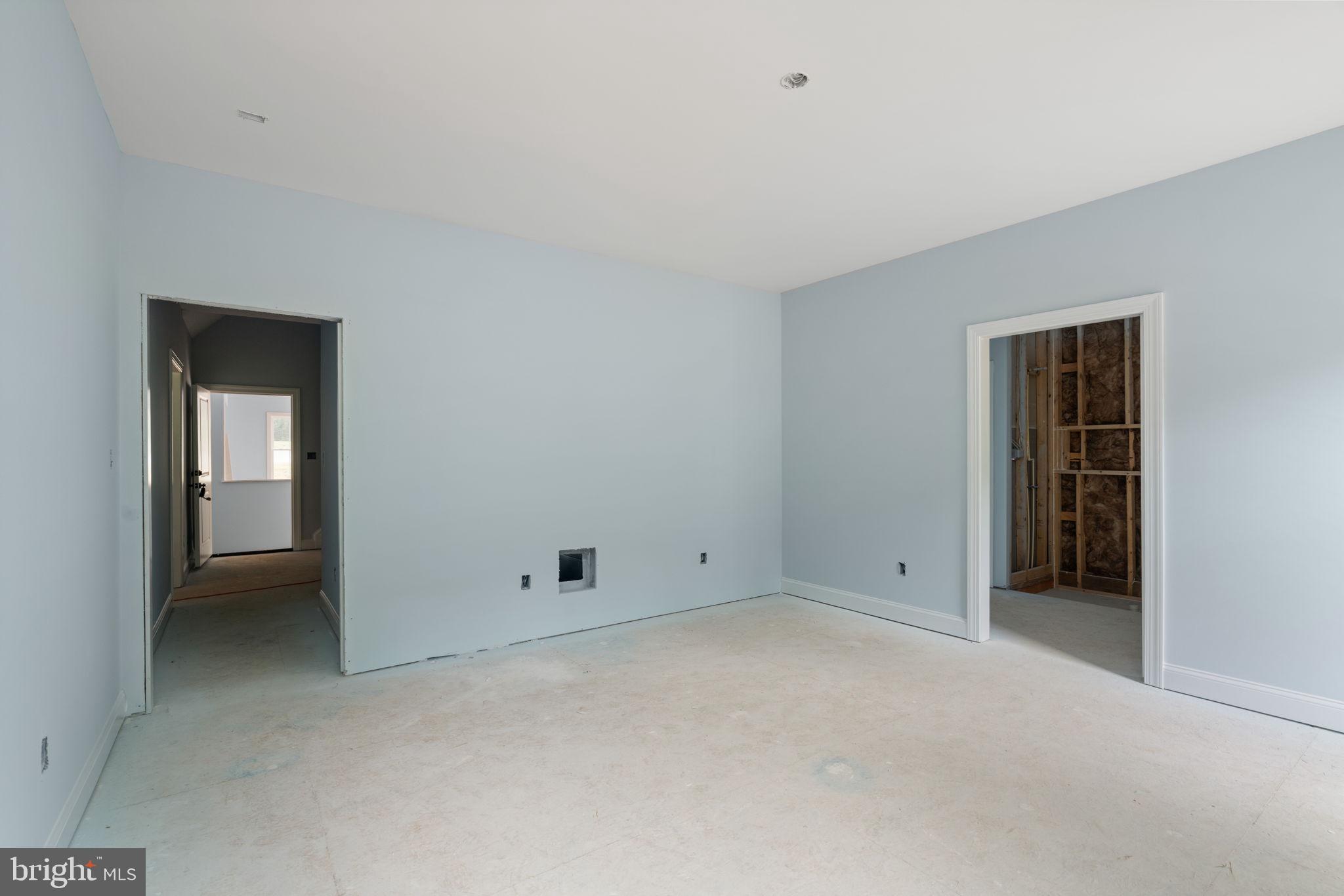 38 DAHLIA LANE