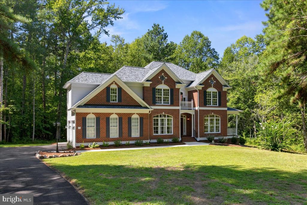 5 BEAVER RIDGE ROAD