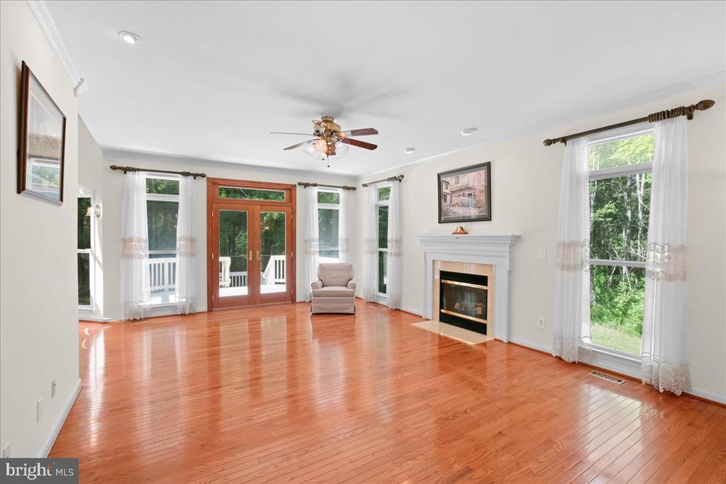 5 BEAVER RIDGE ROAD