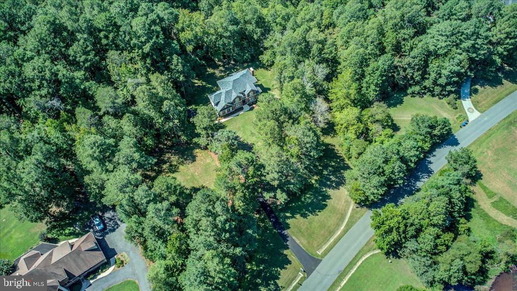 5 BEAVER RIDGE ROAD