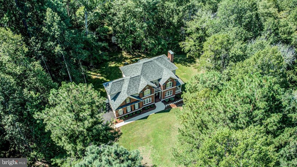 5 BEAVER RIDGE ROAD
