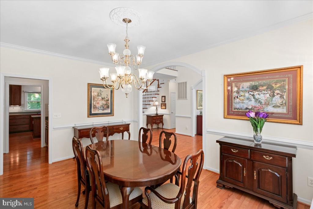 5 BEAVER RIDGE ROAD