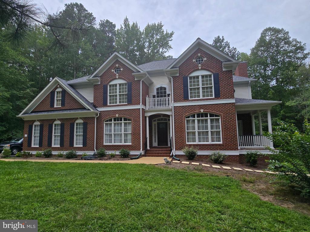5 BEAVER RIDGE ROAD