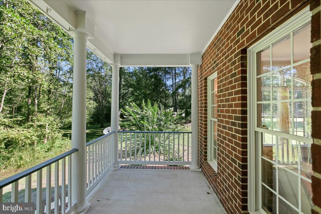 5 BEAVER RIDGE ROAD
