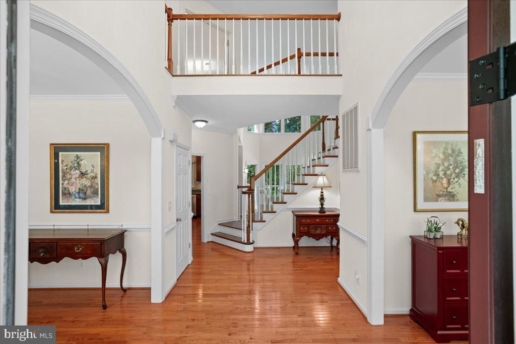 5 BEAVER RIDGE ROAD