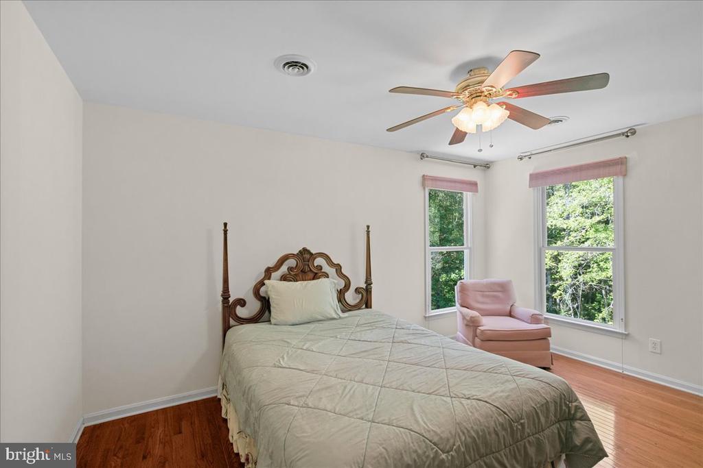 5 BEAVER RIDGE ROAD