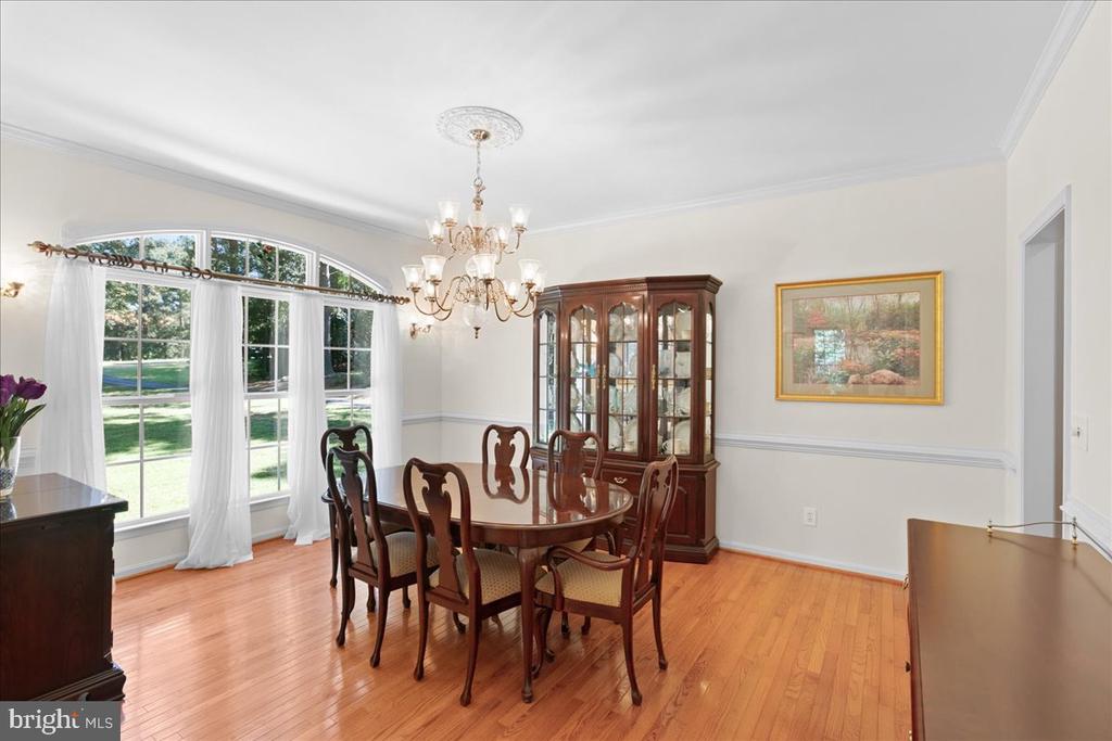 5 BEAVER RIDGE ROAD
