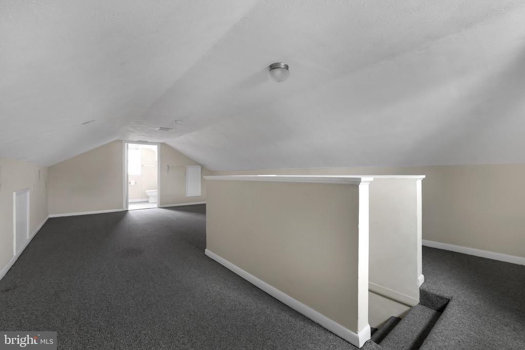 128 Fox Dr