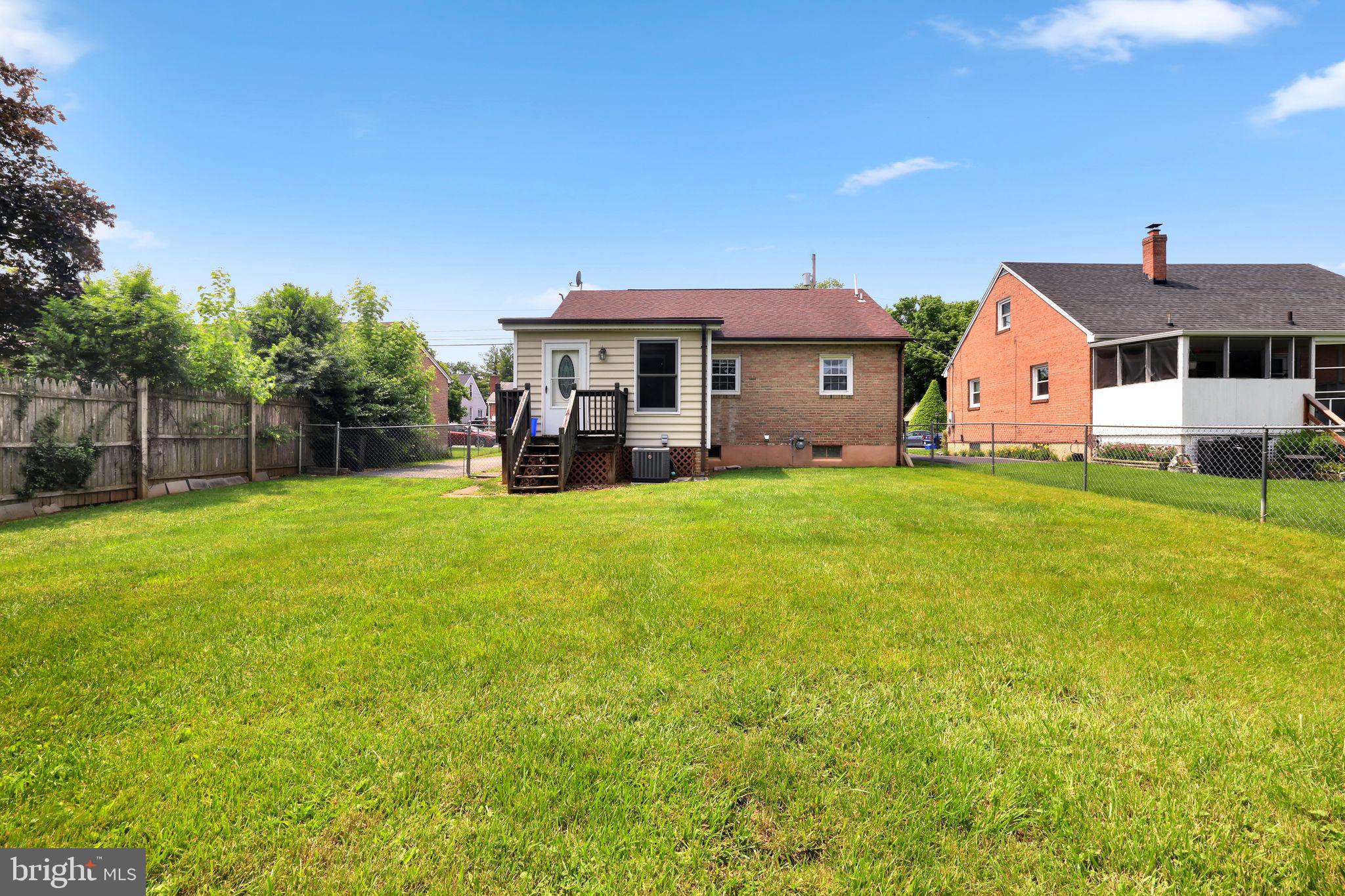 128 Fox Dr