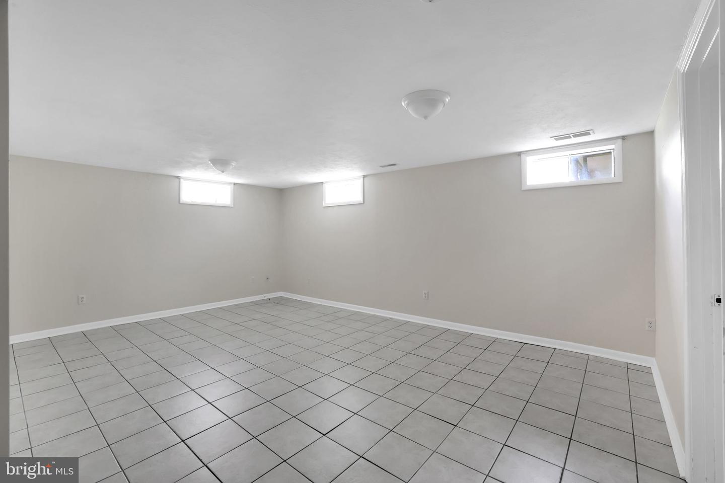 128 Fox Dr