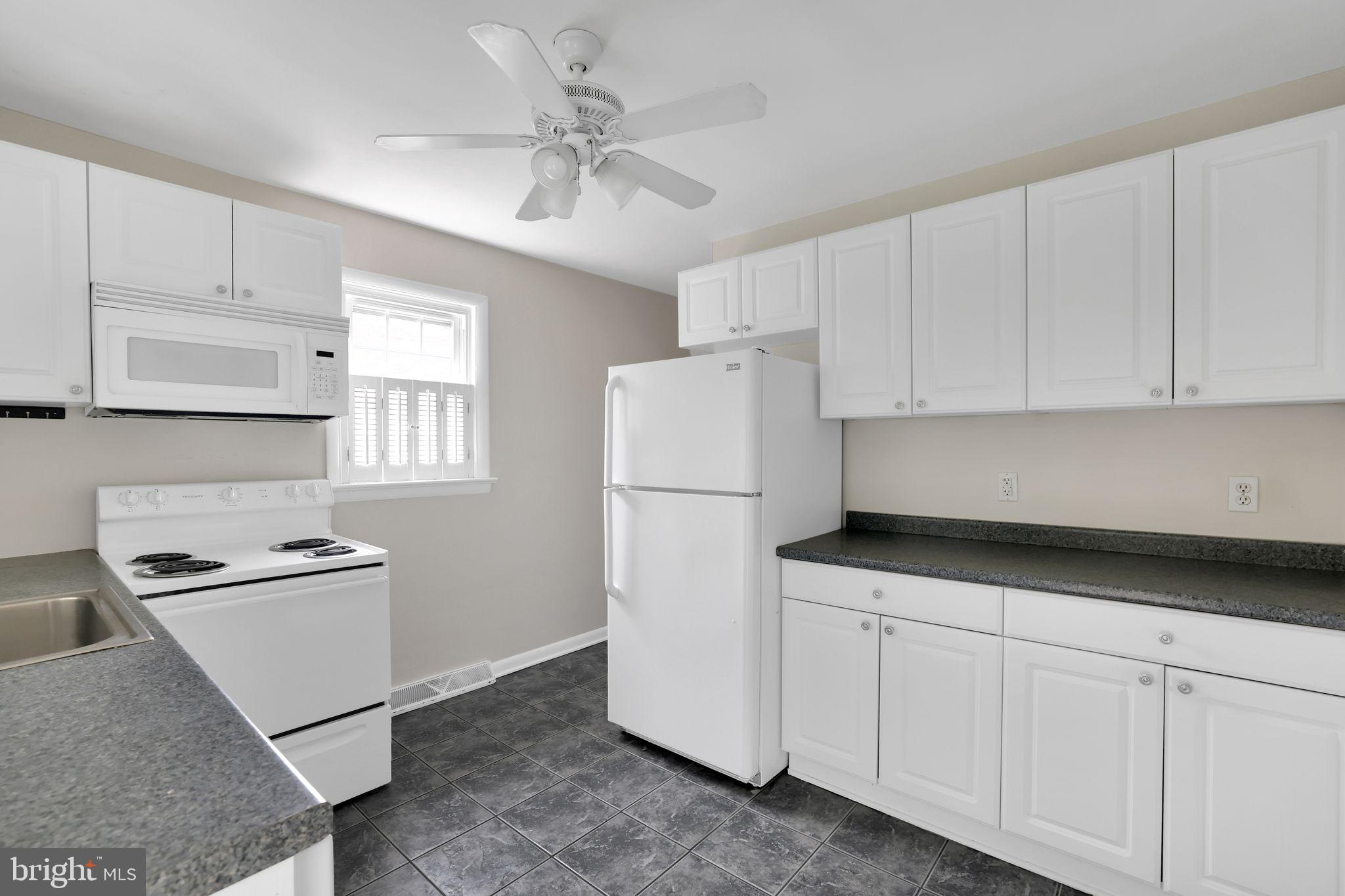 128 Fox Dr