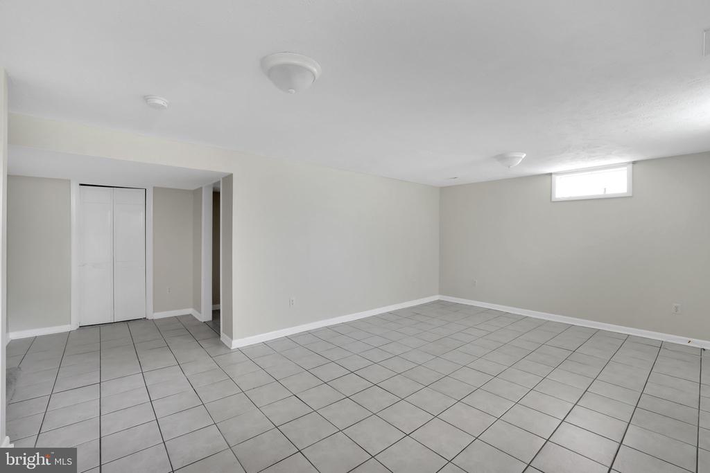 128 Fox Dr